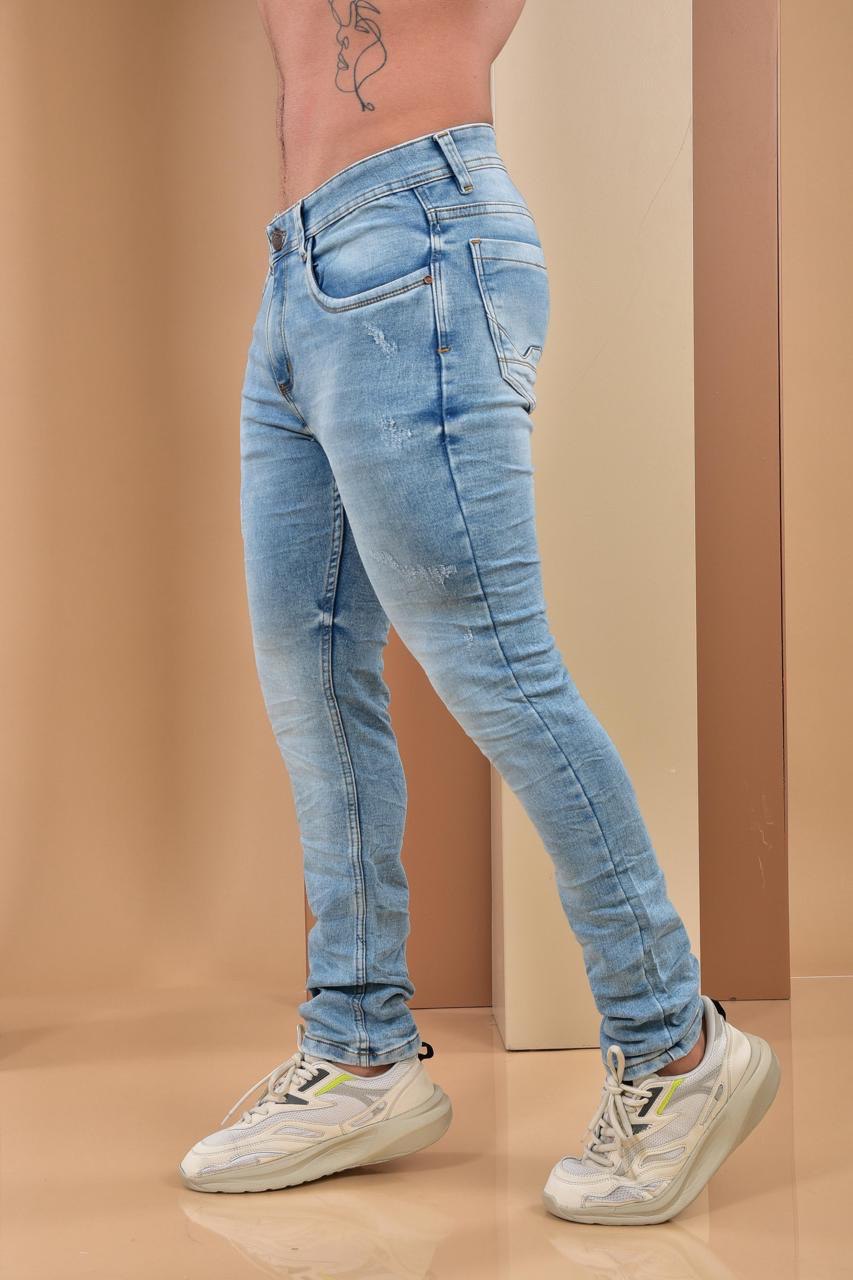 Jeans Hielo con Desgastes